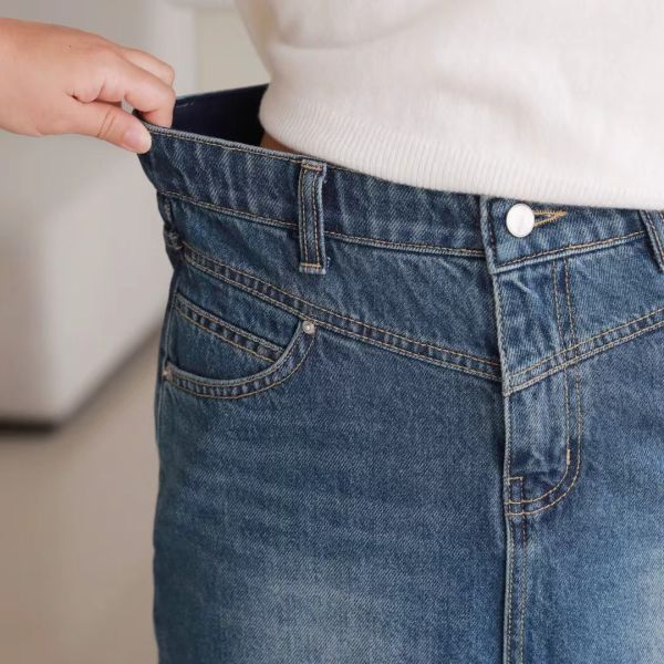 顯瘦微喇叭牛仔褲 微喇叭牛仔褲,高腰牛仔褲,韓系牛仔褲,顯瘦長褲,修身牛仔褲,提臀牛仔褲,顯高穿搭,秋冬牛仔褲,韓國女裝,百搭牛仔褲