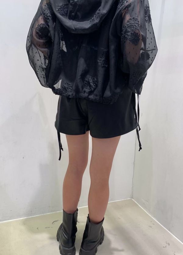 絲扣流影裙褲 絲扣流影裙褲,高腰裙褲,絲巾綁帶裙褲,時尚裙褲,率性裙褲,挺版裙褲
