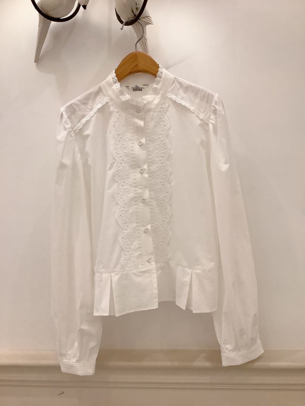 蕾緹立領褶飾襯衫 蕾絲襯衫,立領襯衫,澎袖襯衫,氣質上衣,修飾襯衫,蕾絲上衣,秋冬襯衫,質感女裝,設計感襯衫