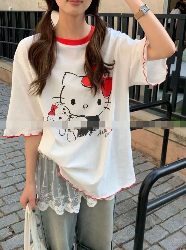 Le molt 甜美撞色卡通圖案圓領T恤 擁有滿滿的少女心 t恤