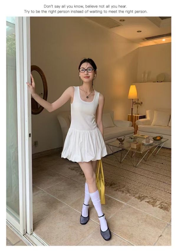 Le molt 微甜蓬裙洋裝 蓬裙洋裝, 方領洋裝, 無袖洋裝, A字裙, 短洋裝, 甜美風格, 清新穿搭, 夏季洋裝, 約會穿搭, 休閒洋裝, 迷你裙, 設計款洋裝