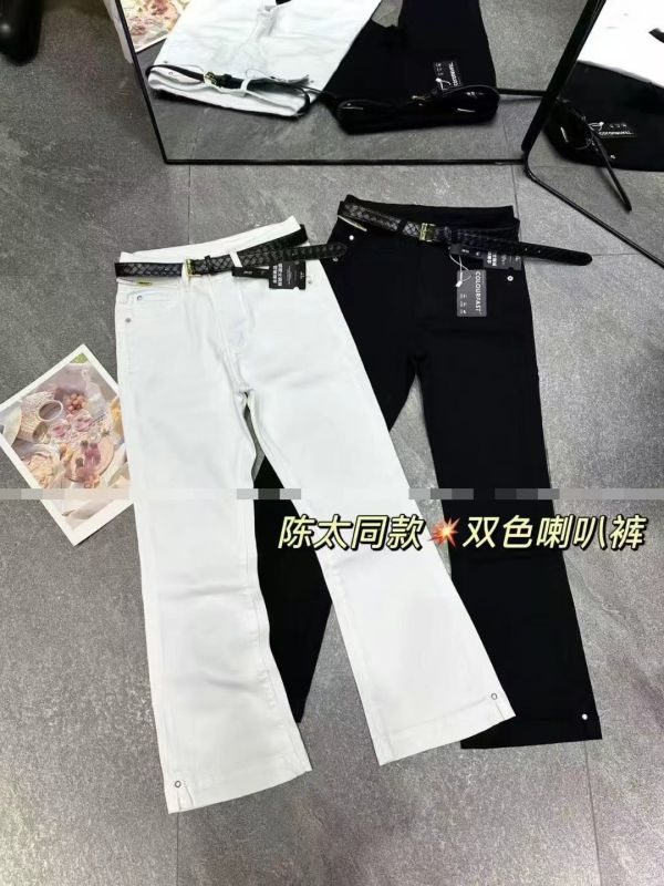 Le molt 微喇剪影修身褲 微喇褲,修身長褲,高腰剪裁,顯瘦褲款,彈性褲,日常穿搭,百搭褲子,氣質褲裝,韓系褲款,腿型修飾