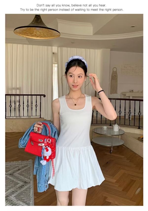 Le molt 微甜蓬裙洋裝 蓬裙洋裝, 方領洋裝, 無袖洋裝, A字裙, 短洋裝, 甜美風格, 清新穿搭, 夏季洋裝, 約會穿搭, 休閒洋裝, 迷你裙, 設計款洋裝