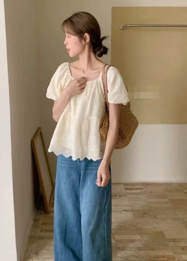 Le molt 晴日露肩泡泡袖上衣 泡泡袖上衣、短袖女裝、夏季上衣推薦、甜美風女裝、滾邊上衣、鵝黃色上衣、氣質女裝、夏日穿搭