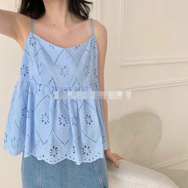 Le molt 花語刺繡吊帶背心 夏日背心,鏤空刺繡,吊帶背心,夏季女裝,清新風穿搭,棉麻背心,韓系穿搭,度假風