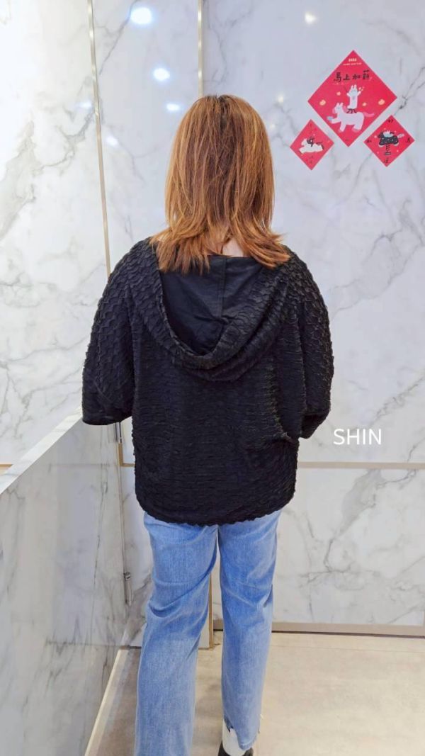 橫波紋布標連帽衫(黑/白) 