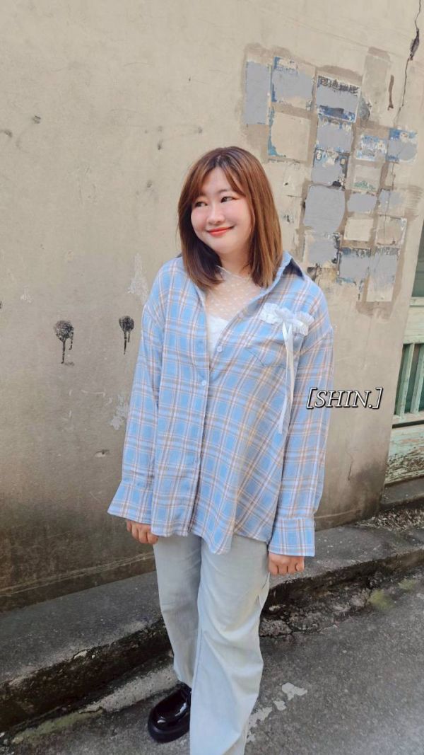 可愛KT格子襯衫(藍格/黃格) 