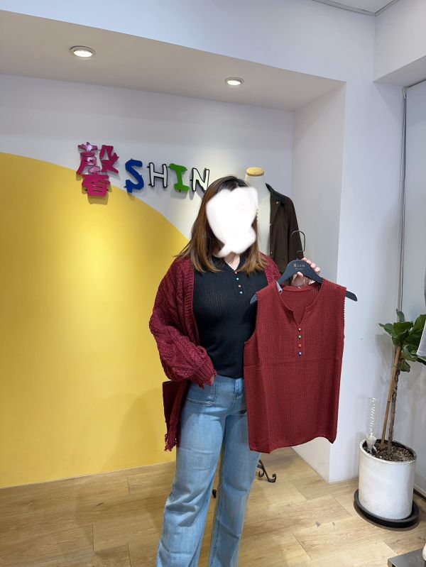 MM扣針織背心(黑/杏/紅) 