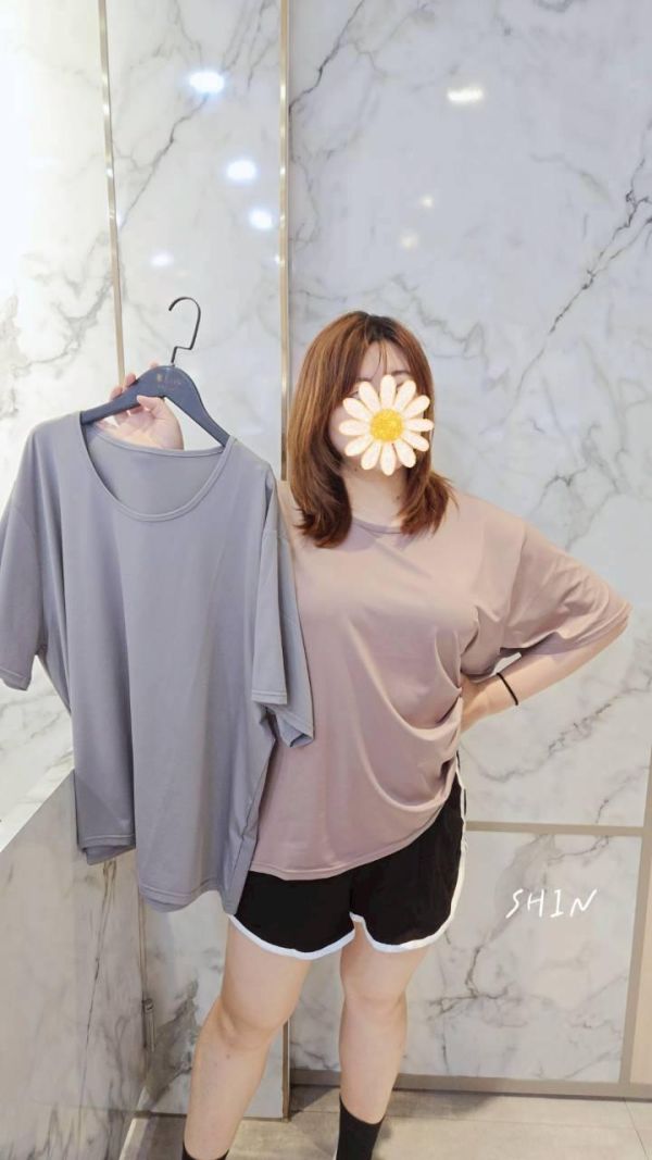 讓你愛不釋手的涼感素T(黑/咖/灰/櫻花粉) 