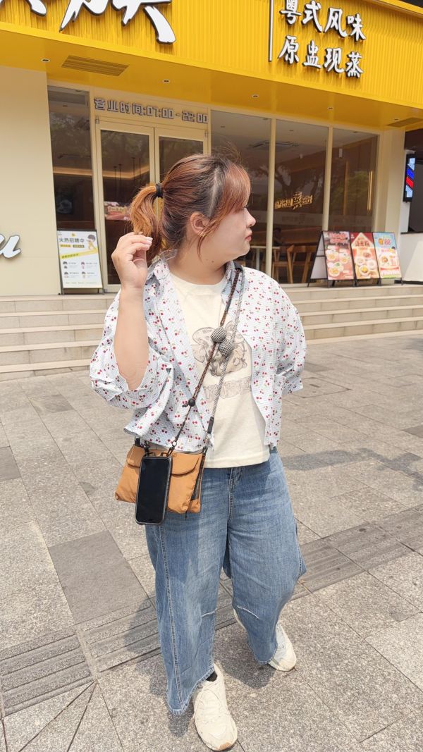 蝴結貝蒂短版T(白/藍/杏/灰) 