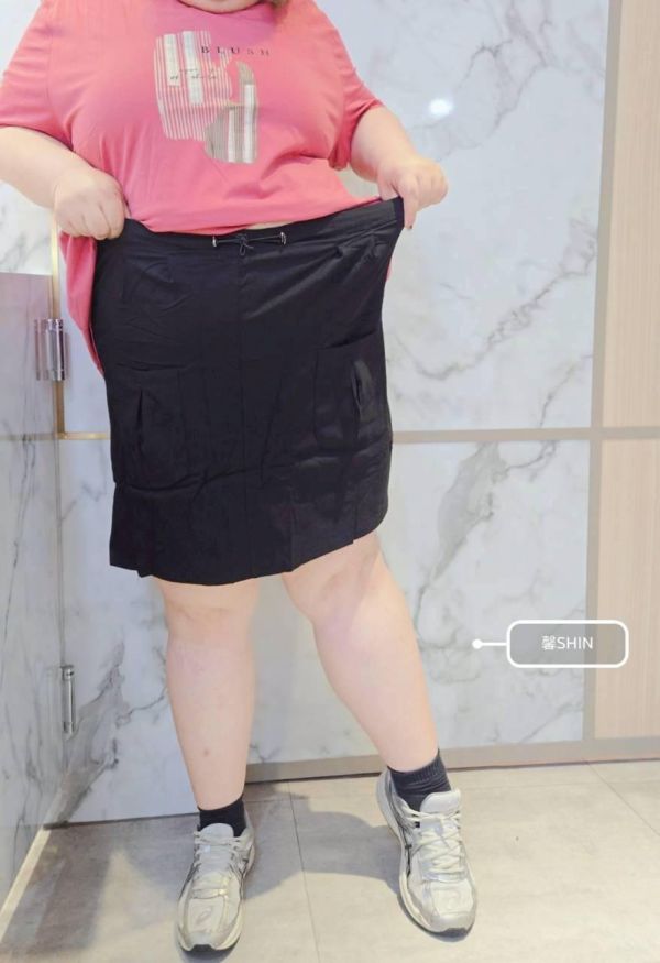 超彈伸縮抽繩工裝褲裙(黑/軍綠) 