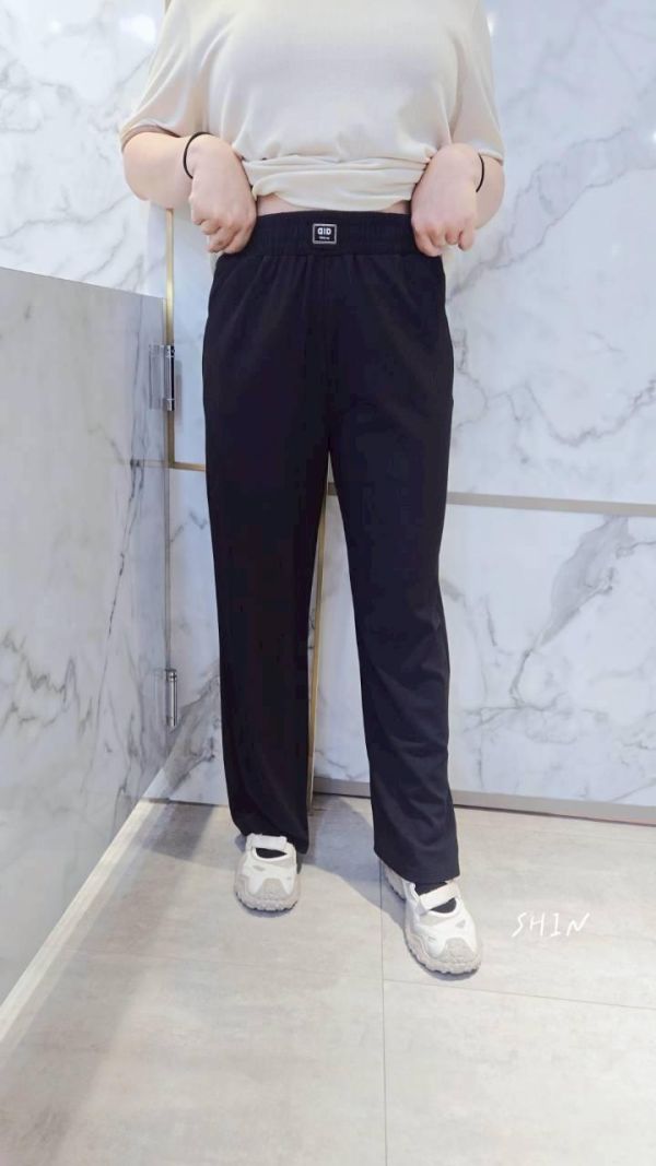褲頭小標西裝直筒褲 