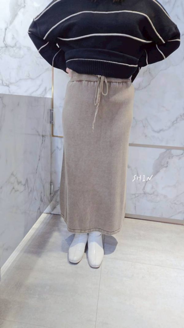 水洗感設計針織長裙 