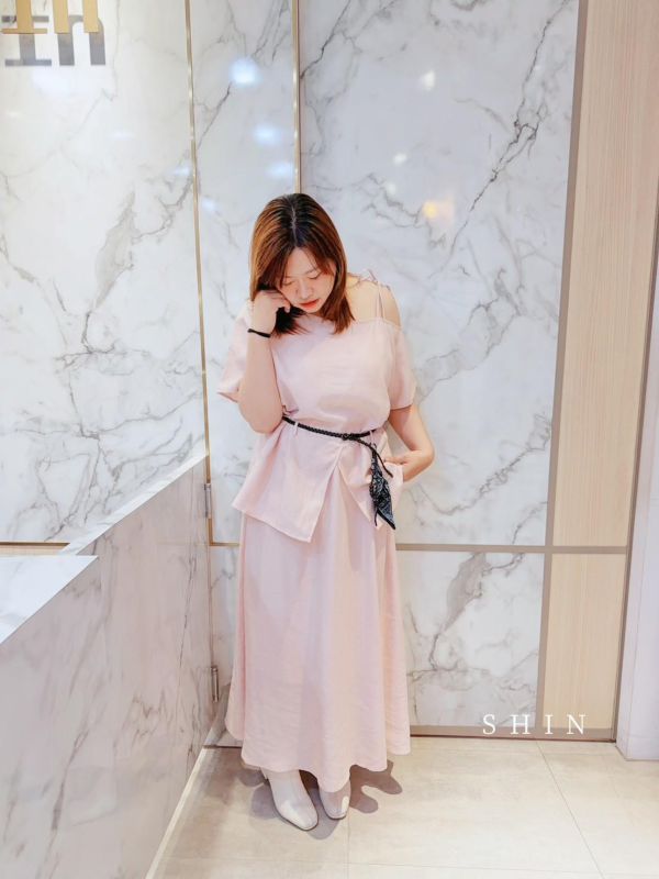 美的冒泡斜肩腰帶兩件套(粉/黑/藍) 