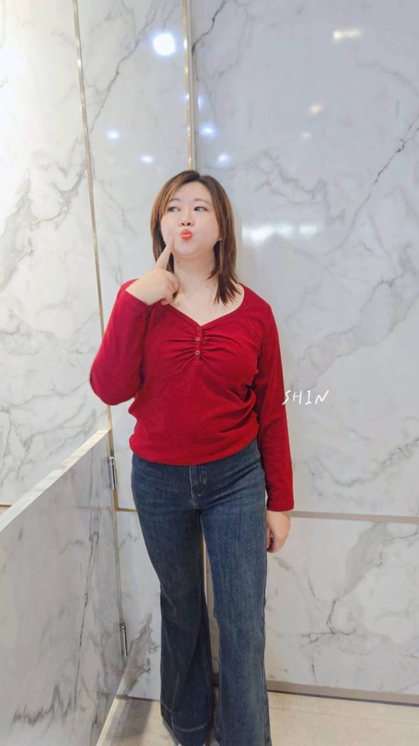 胸前小抓摺V領上衣(黑/灰/紅/白) 