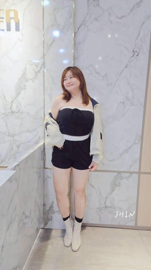 好辣的太空棉撞色平口套裝(奶茶/黑) 