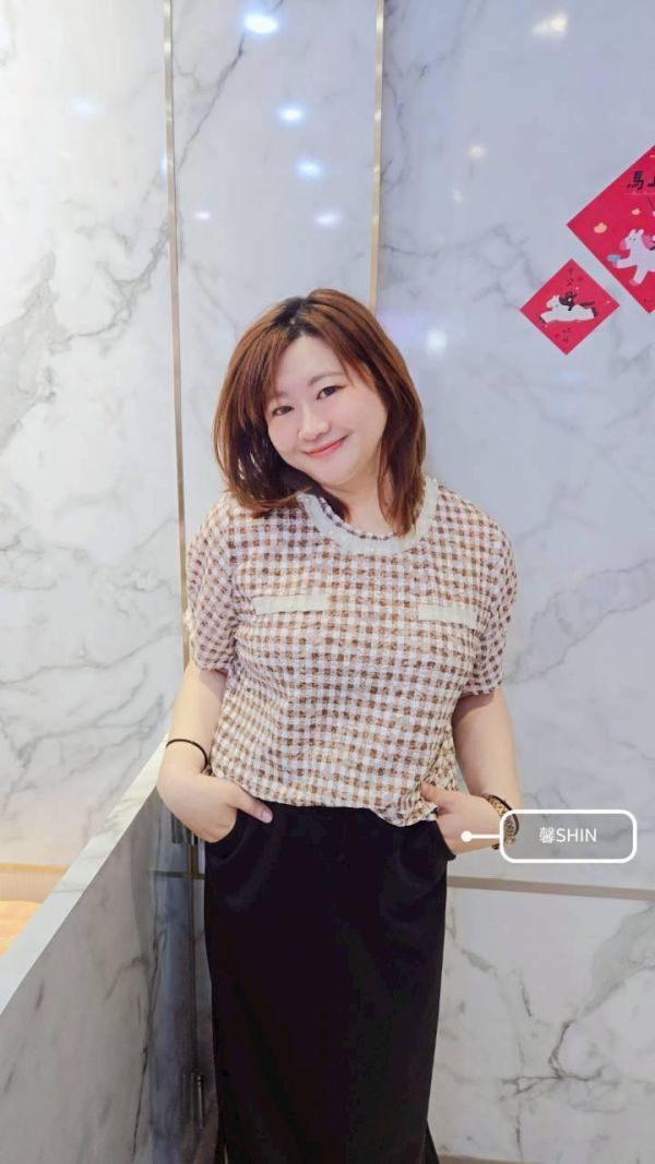 小香皺皺棉方格上衣(黑格/咖格) 