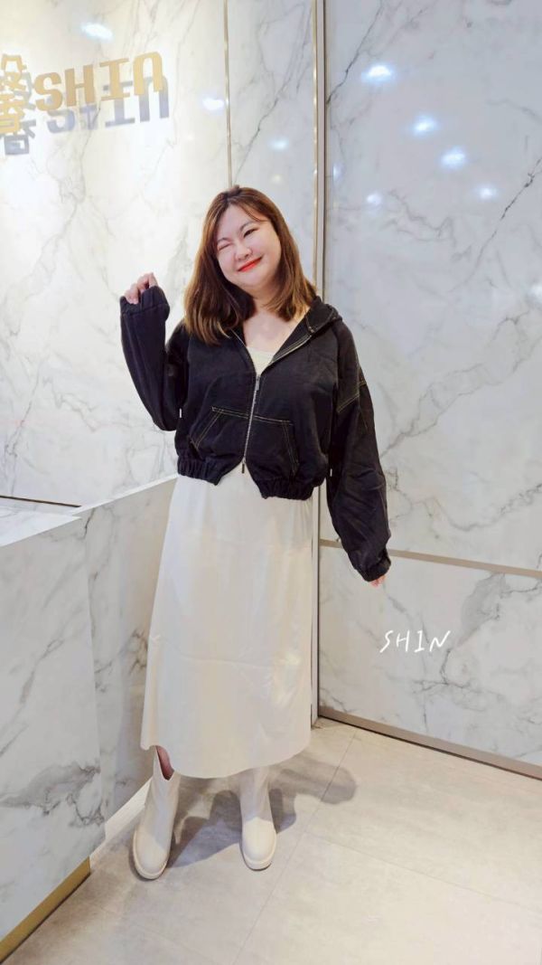 短版雙向拉鍊外套(黑/藍) 