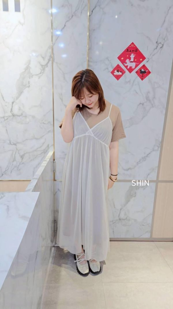 要漂亮要氣質都有的真兩件網紗配素T長洋(咖/黑) 