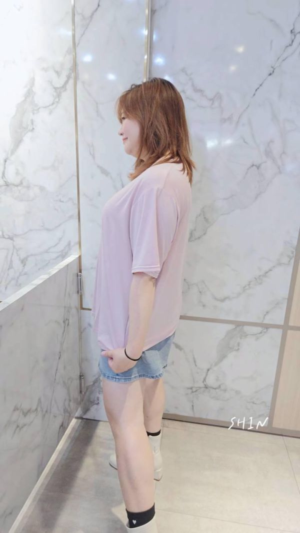 讓你愛不釋手的涼感素T(黑/咖/灰/櫻花粉) 