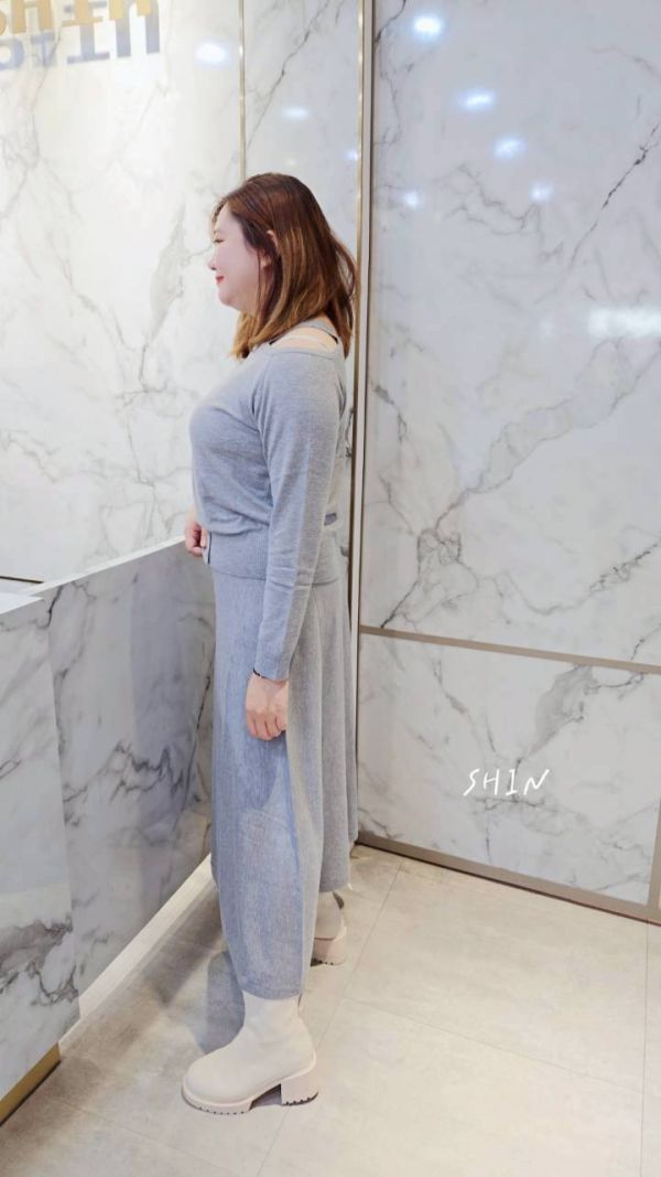 露肩上衣+針織套裝裙(黑/灰) 