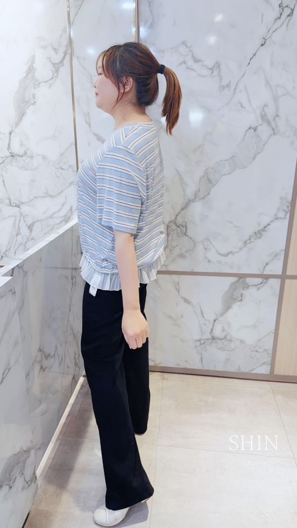 下擺拼接網紗條紋上衣(黑/藍) 