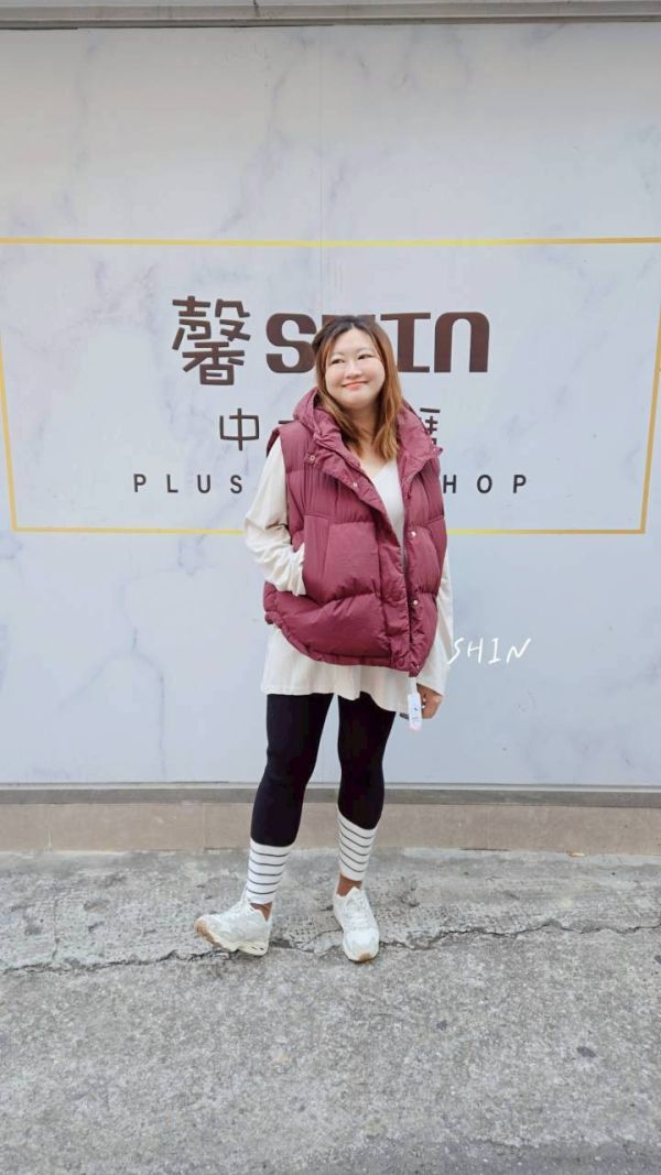 純色V領高彈T(紫/淺灰/卡其) 