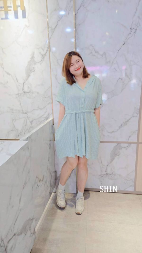 特殊紋理多穿連帽綁帶洋(卡/黑/綠/杏/紫) 