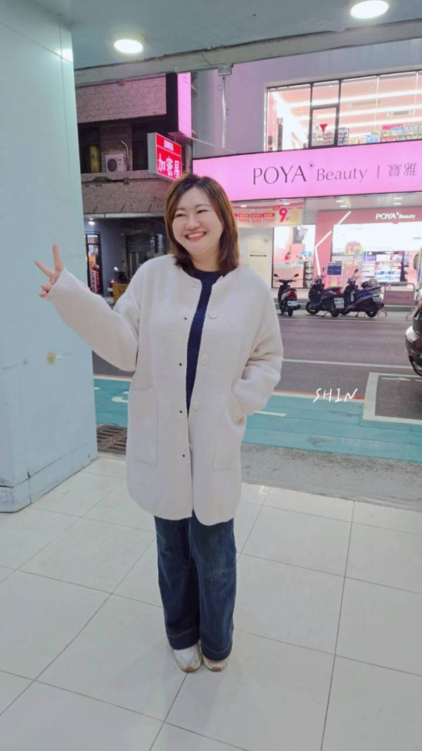 綿羊絨大口袋排釦罩衫(杏/綠/黑) 