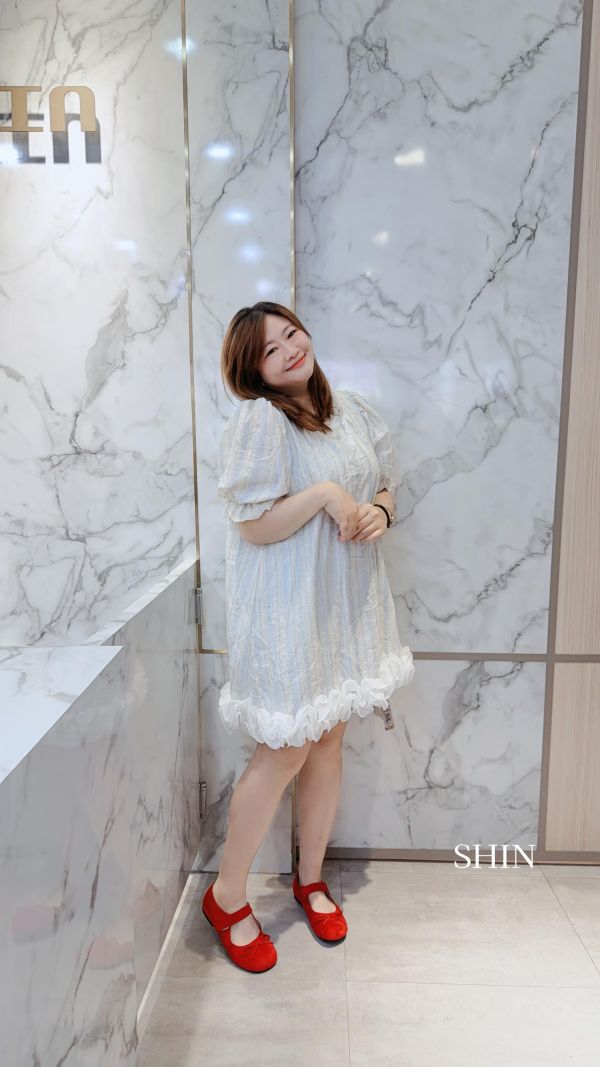 滾邊超級可愛的宮廷小洋裝(柔粉/美杏) 