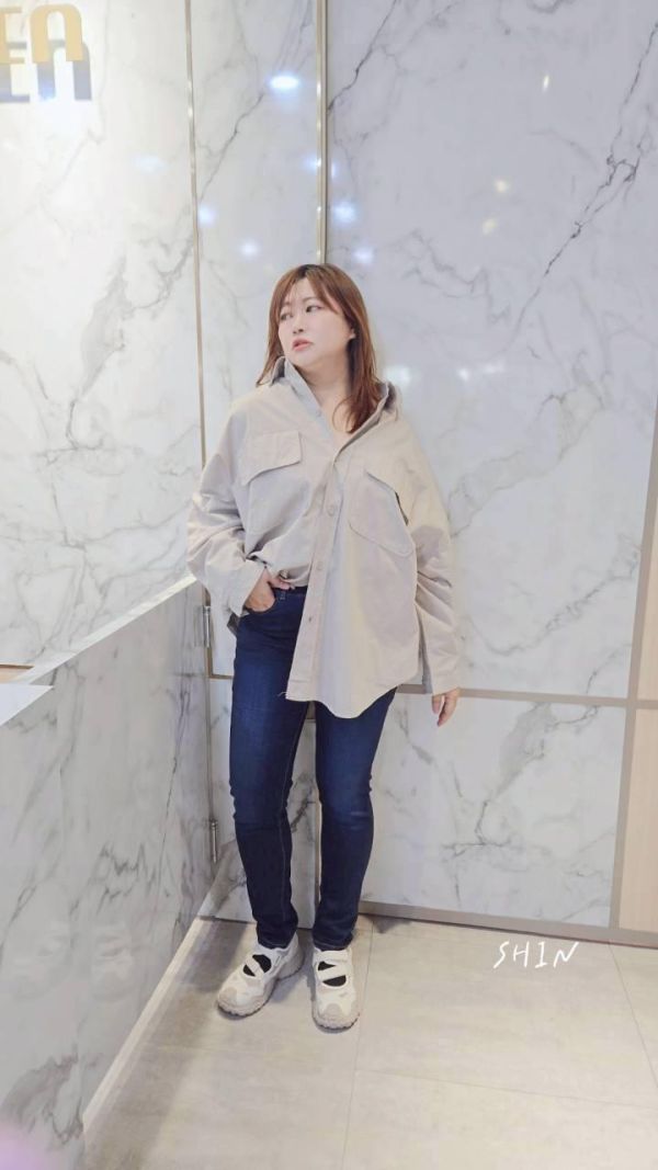 袋叉車線素牛仔長褲 