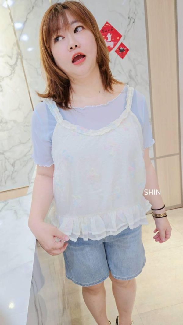 好美耶!亮亮彩花背心 