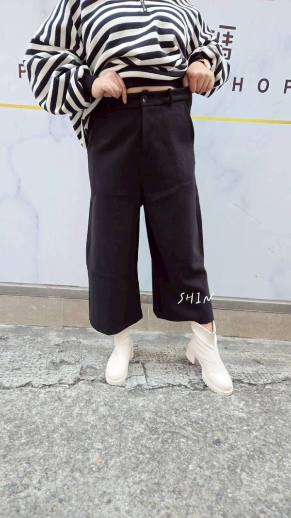 挺布毛呢七分褲(黑/灰) 