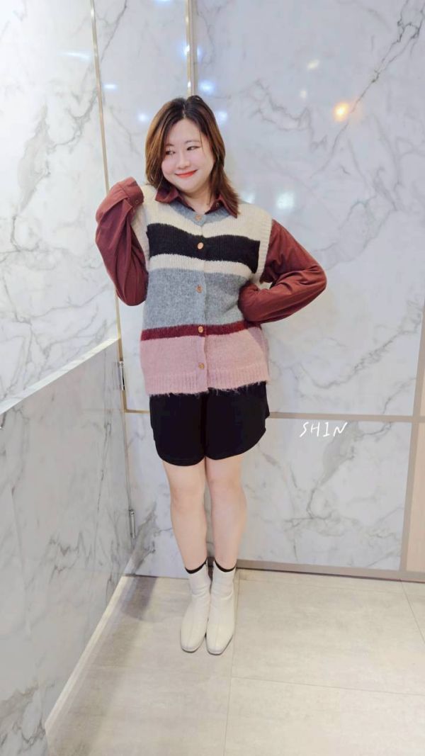 後口袋袖蝴蝶結太空棉短褲 