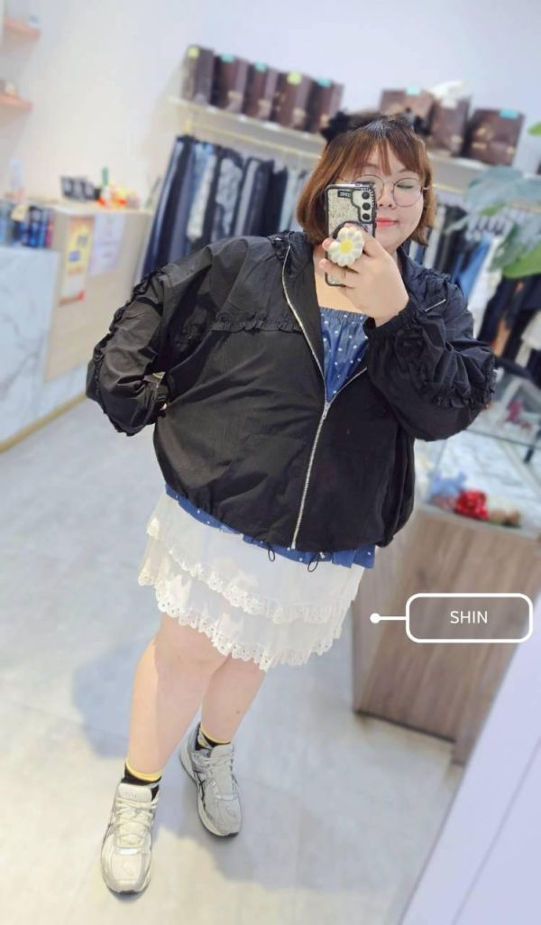 日系女孩兒荷葉設計夾克(杏灰/白/黑) 