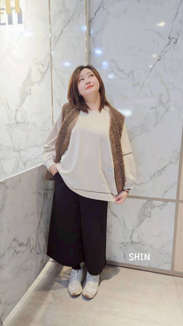 明線設計太空T(杏/黑) 