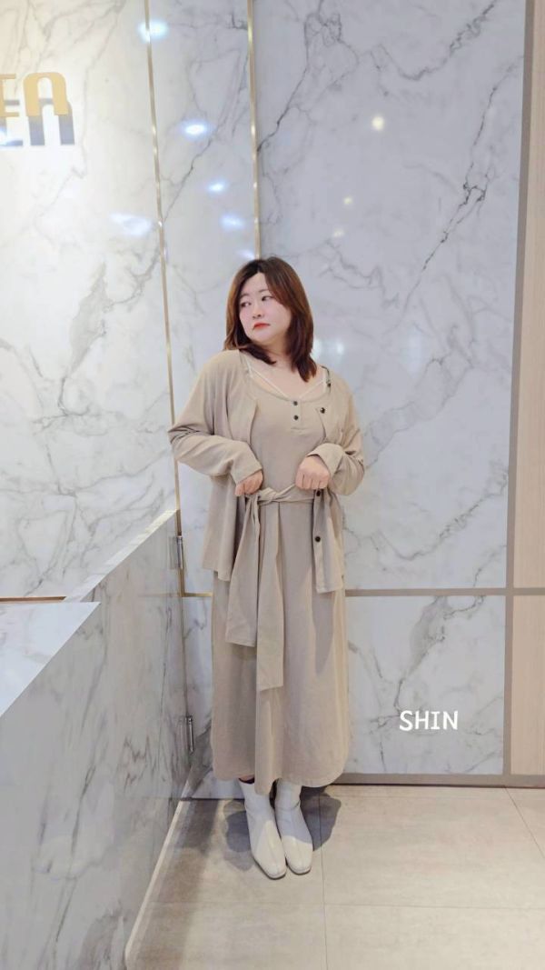 腰綁帶背心長洋+外套(黑/卡其) 