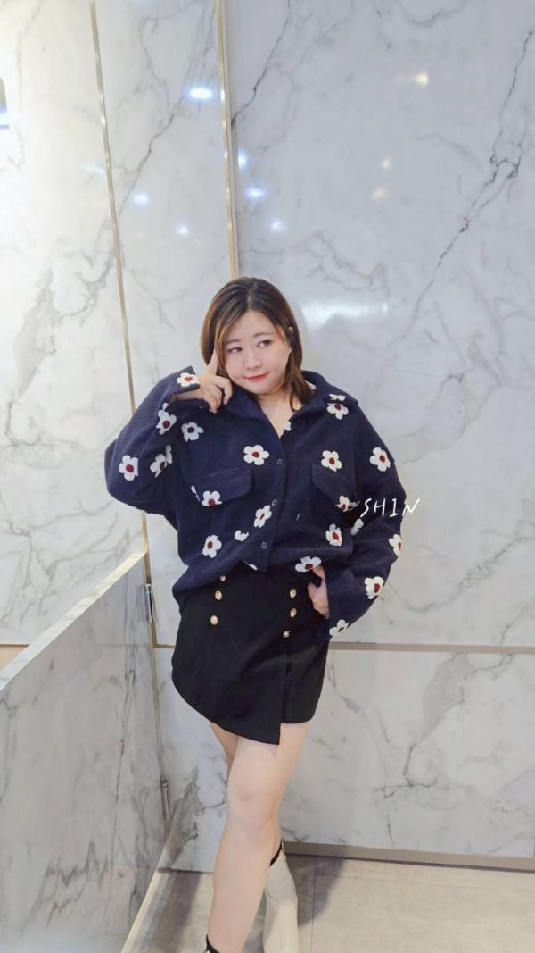 印小花花毛毛襯衫(灰/深藍) 