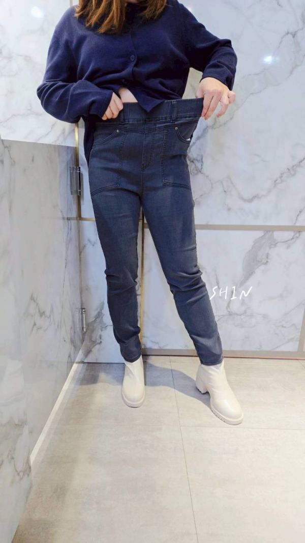 煙灰寬褲頭大口袋彈性褲 