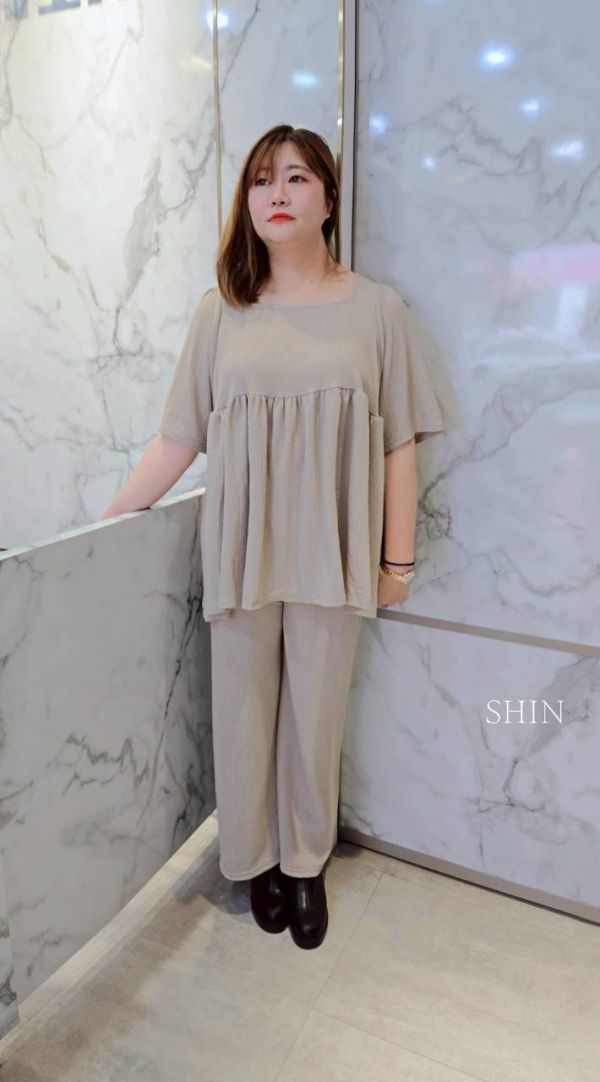 KOREA正韓蛋糕上衣寬褲組 