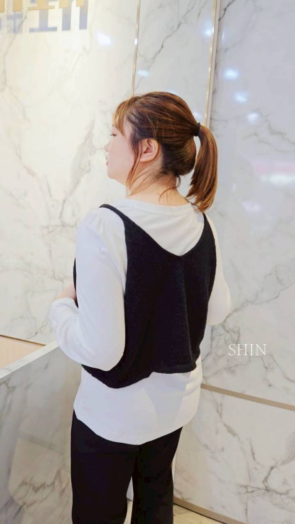 正韓KOREA針織綁帶背心(杏/黑) 