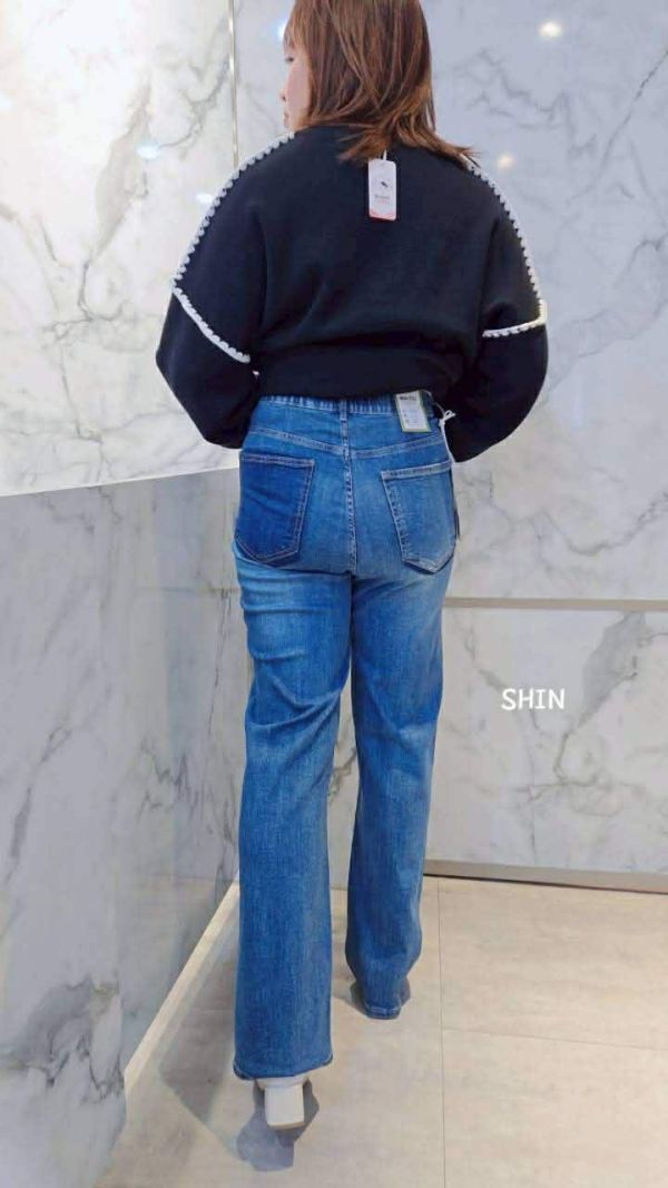 後口袋深淺闊腿褲 