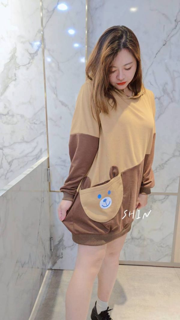 熊熊拼接長版帽T(紅/咖) 