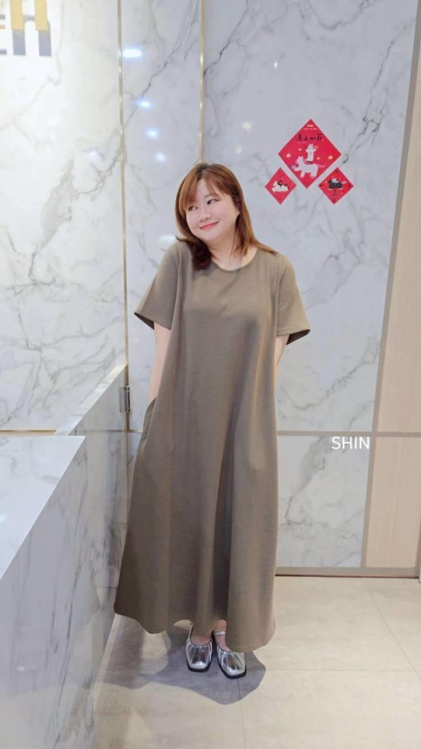 不嫌多的太空綿長版洋(黑/咖/綠) 