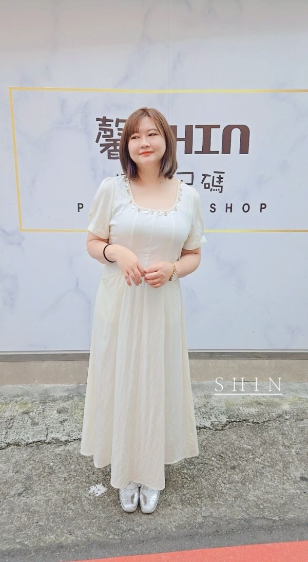 氣質法式貝殼U領連衣裙(黑/白) 