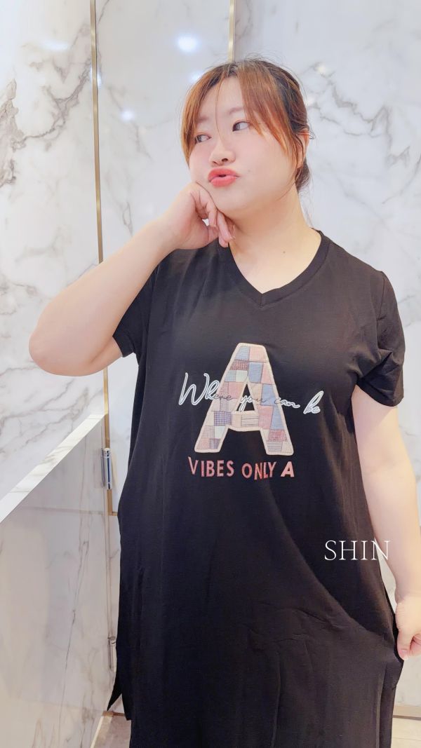 V領立體感圖A字長版洋(黑/墨灰) 