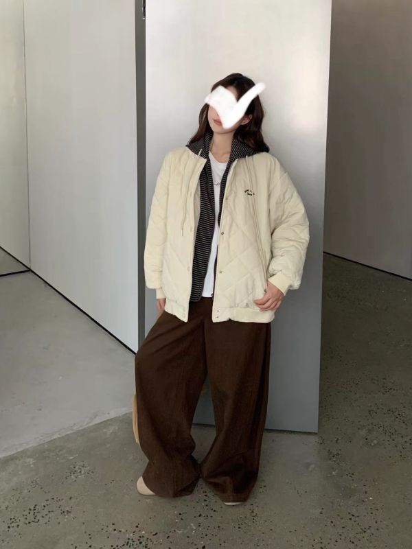 假兩件拼條壓格棒球外套(深藍/米杏) 