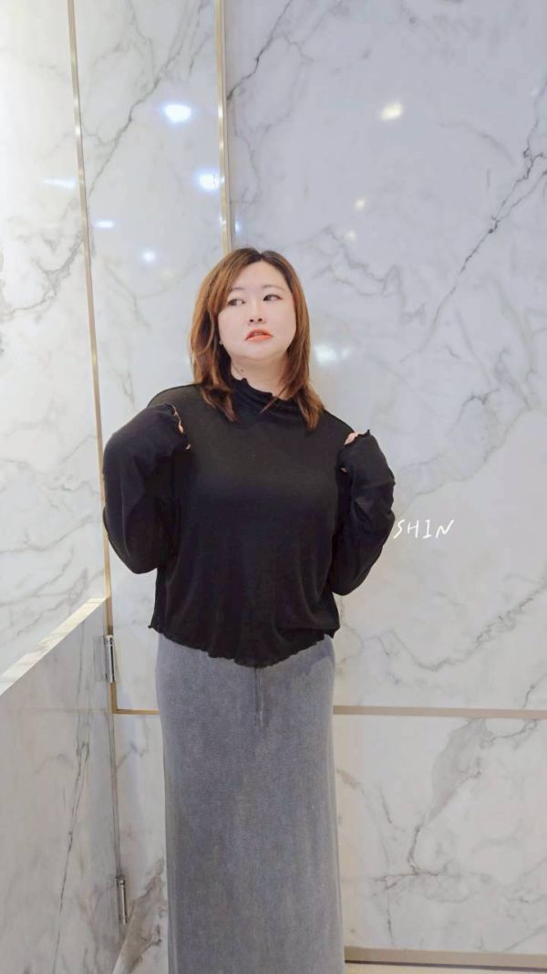 反線棉質木耳邊內搭衣(杏/深灰/黑) 