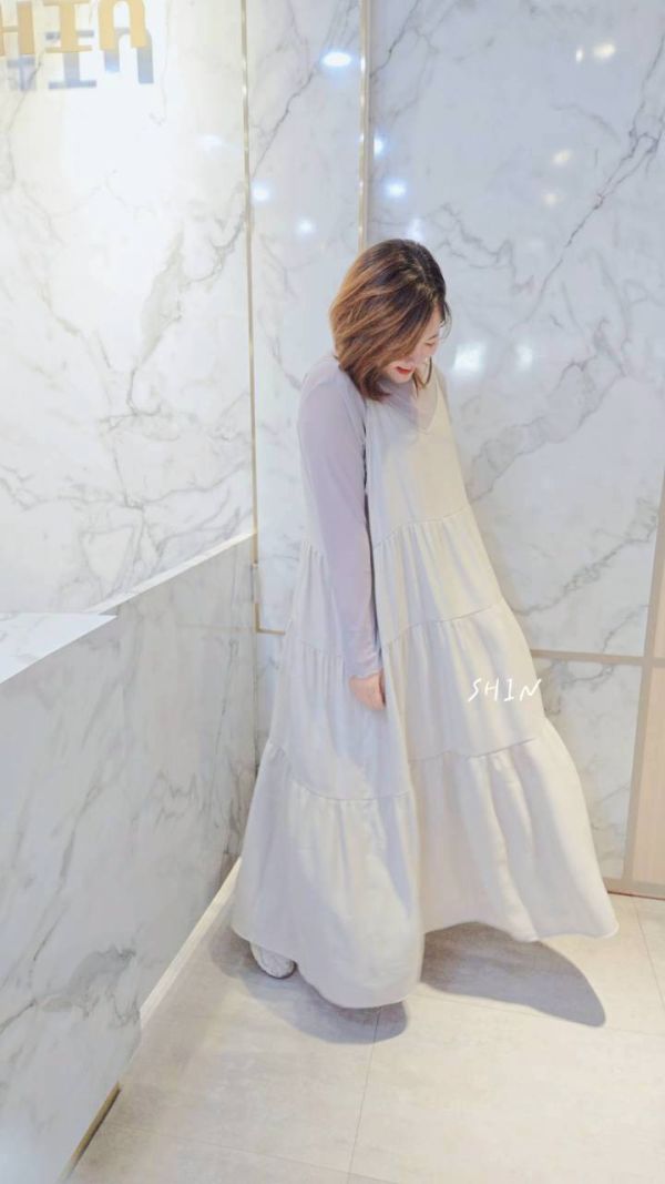 透膚木耳邊+細肩吊帶蛋糕洋(杏/灰/黑) 