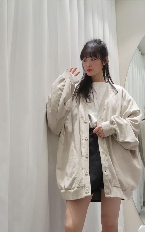 正韓萬年不敗的大罩衫（杏/紫） 